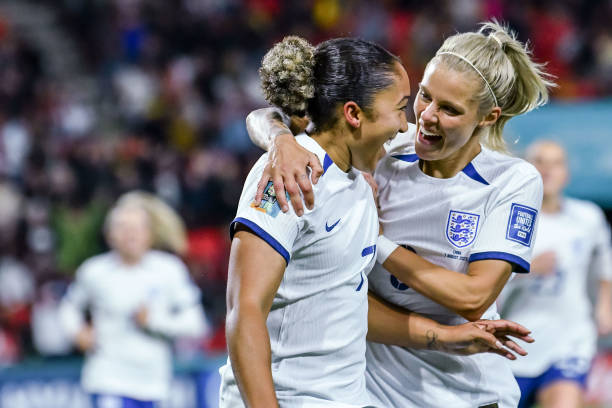 依赖多年积 依赖多年积