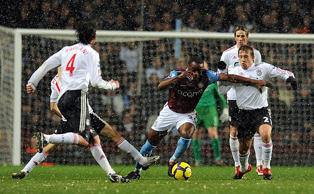 合同年，40岁詹姆斯还值2年1亿顶薪吗？三大原因让各队哄抢.